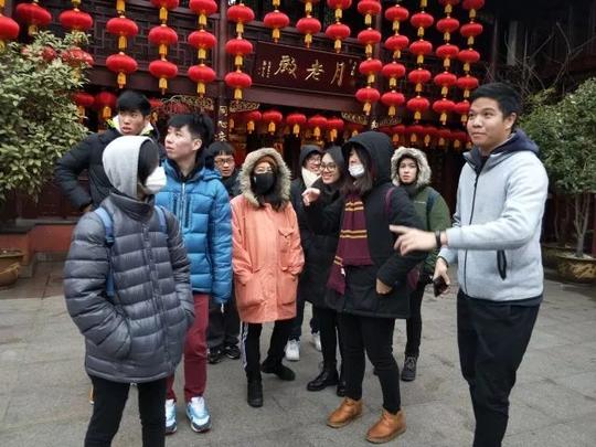 旅游正文【就业创业氛围浓】在两岸青创园玉山驿站,两岸创业青年以