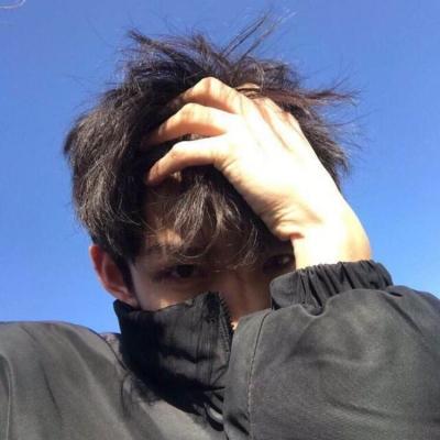 《高清帅气小哥头像》,男生,快手,抖音
