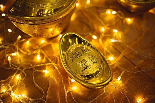 2018年生意好,贵人多,更有横财到手,赚足百万的三大