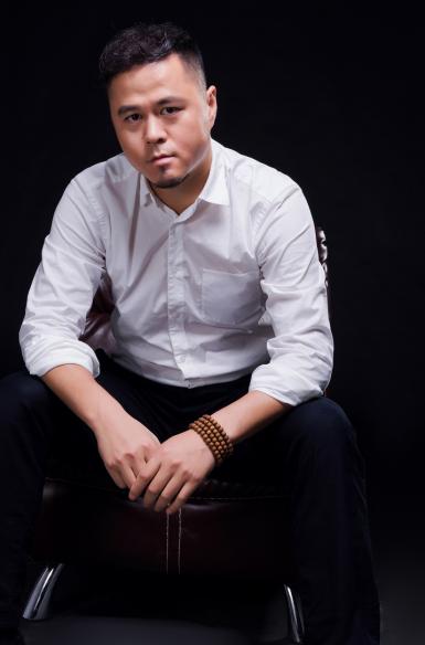 他越来越认可陈林云作为微商领军人物的超前创业思维意识,以及穆丝