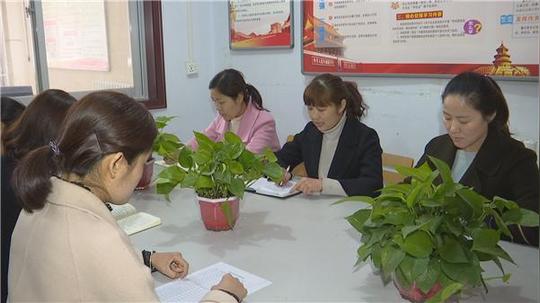民德贤社区居委会主任王雪萍:3年1500多个小时投身公益最美志愿者