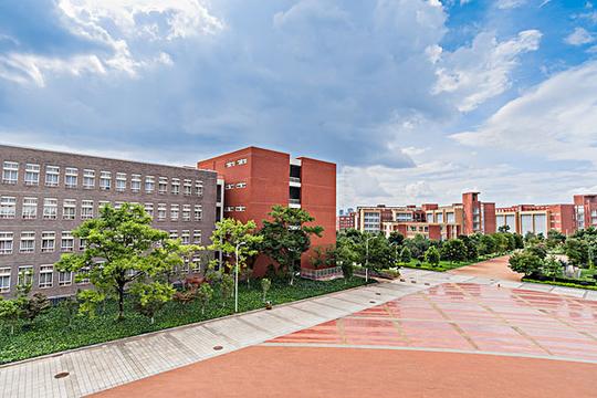 昆明理工大学校园_图片大全—全景创意图库（quanjing.com）中国领先的正版图片视频素材网站