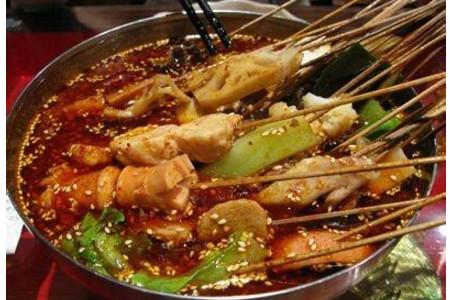 2018做麻辣烫生意赚钱吗?锅上世家品牌有优势