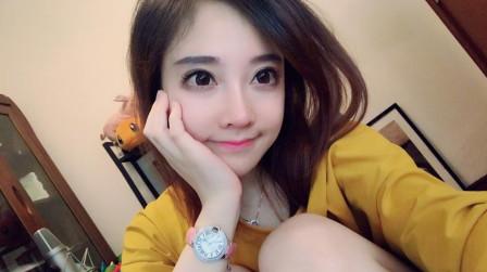 这首《一百万个可能》女生温暖的歌声里带着一种问题，久久不能释怀
