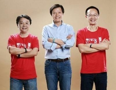 超级学霸放弃千万年薪,不要工资跟着雷军创业,如今赚到592亿