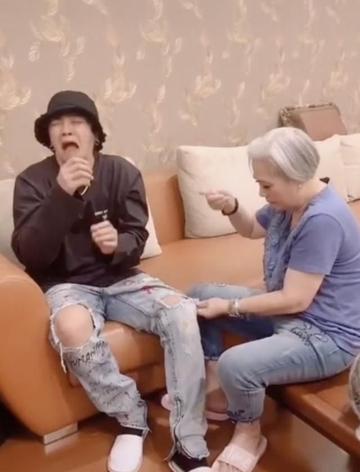 罗志祥鹅笑表情包