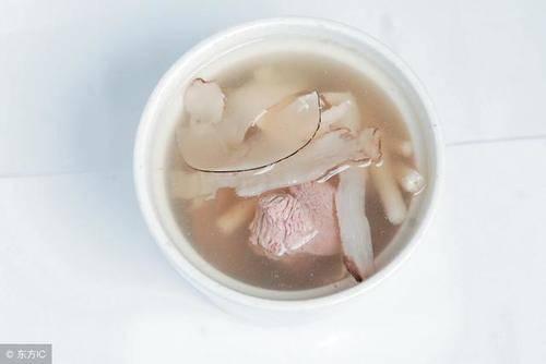 宝宝喉咙有痰咳不出