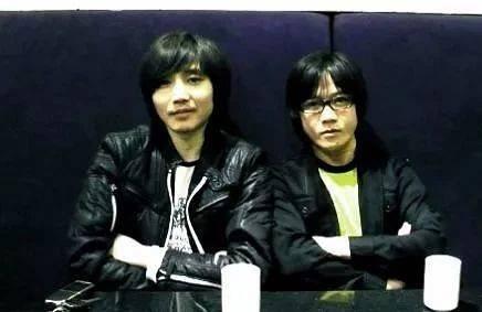中国摇滚乐队穷?“新裤子乐队”音乐节赚千万，挑活的也能挣百万