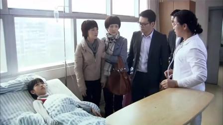 错放,两个爸爸带女儿去做亲子鉴定,不料鉴定结果两爸爸都爆发了