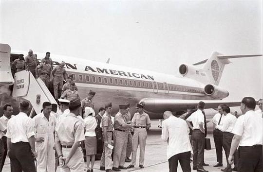 尤其是1988年发生的一架泛美航空的班机在洛克比上空爆炸事件,死伤200