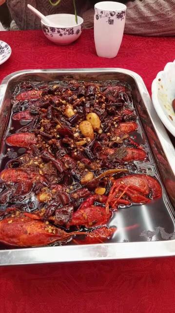簋街有什么好吃的美食（簋街有什么好吃的）
