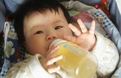 一岁宝宝能喝果汁吗