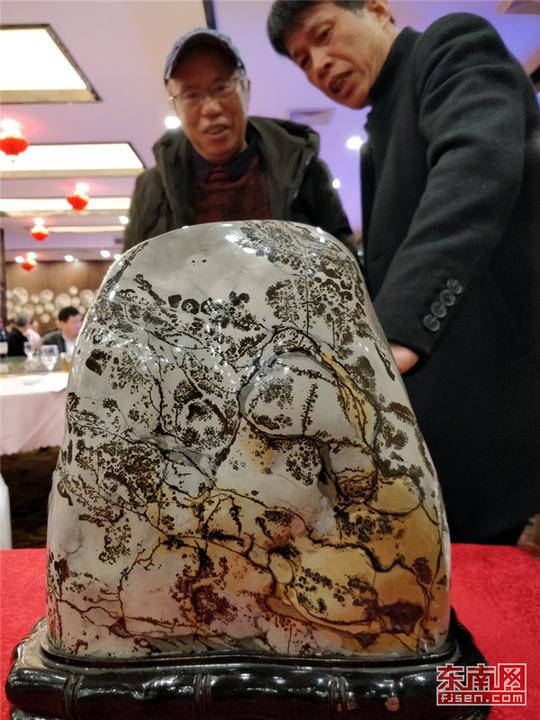 微拍——让艺术品走进寻常百姓家