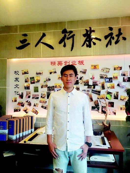 成绩优异被保研,研究生成绩优异,但他却选择当休学创业的先行者;众筹
