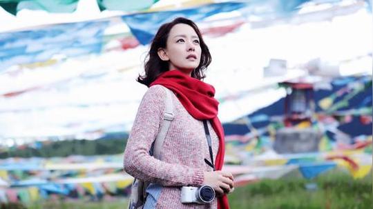 周奇奇参与录制公益短视频画面清新
