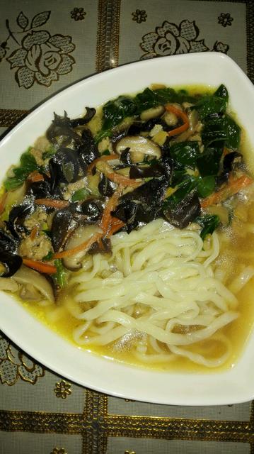 孕前食谱大全之菠菜拌土豆