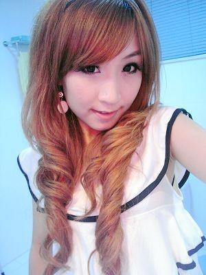 泪水席卷我的双眼_2011非主流自拍美女qq空间图片素材