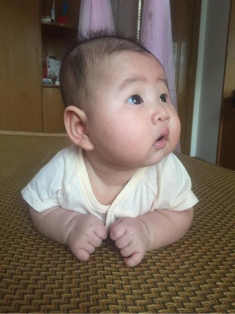 如何给四个月的宝宝添加辅食