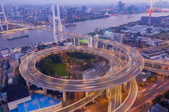 航拍上海南浦大桥_图片大全—全景创意图库（quanjing.com）中国领先的正版图片视频素材网站