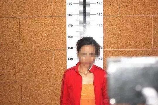 丽水47岁大妈兼职淫秽主播竟成网红,身后毒网覆盖全国18省市!