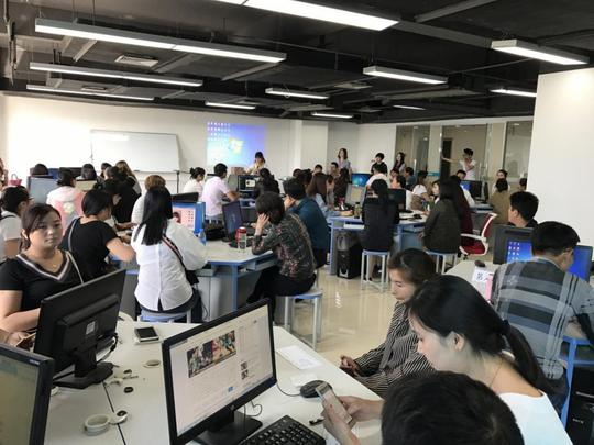 浙江湖州培训万名贫困妇女电商创业就业