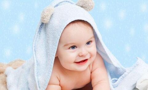 小宝宝老是吐口水怎么办