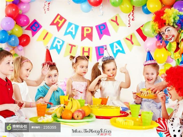 梦见自己过生日很多人