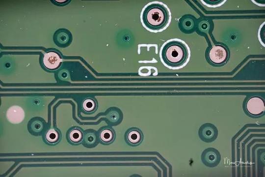 手把手教学+测评丨极致微距老蛙25mmf/2.