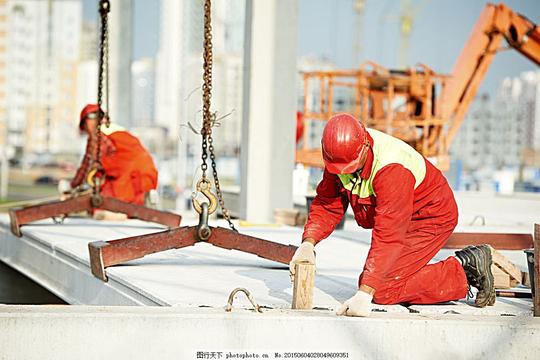 正在工作的建筑工人建筑工地工作职业环境家居图片素材白色