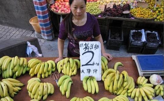 让人眼前一亮的水果摊标语,用了这些"广告词",生意不好才怪!