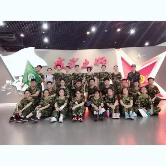 同济黄埔创业设计创意中学