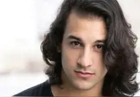 德尼&middot;阿克代尼兹