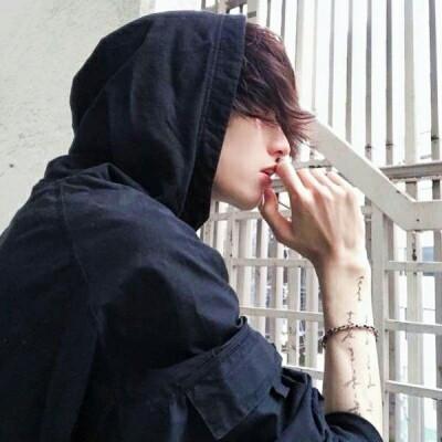 生活很丧很绝望的短句