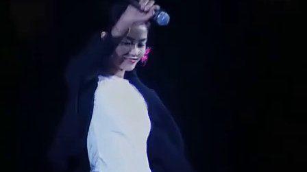 所以也不怪王菲在演唱会的时候大多会挑些冷门歌曲演唱,一张专辑的