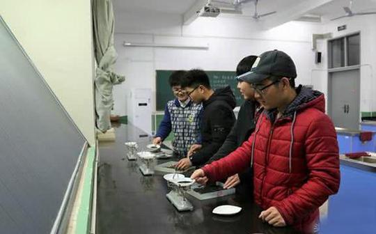 大学里很冷门的3个专业,但是就业却不用担心,都是铁