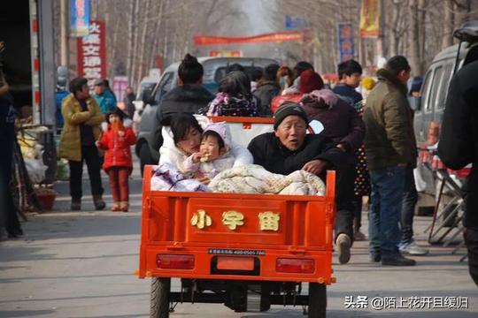 农村冬天集市摆地摊卖什么赚钱?这几类商品是个好选择!