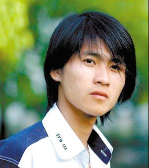 韩寒:中国年轻男人创业是被逼的