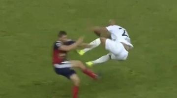 足球比赛最惨烈的比赛视频的长尾关键词有什么