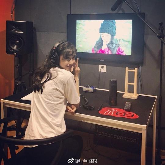 angelababy《创业时代》定档1012演绎风投高知精英范儿十足