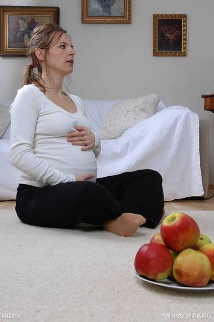 孕期怎么分辨水肿还是胖了