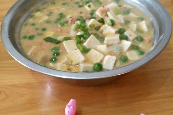 咸蛋黄蟹黄豆腐的做法