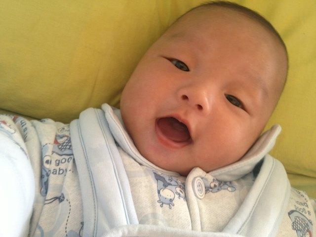 宝宝长牙齿口水多怎么办