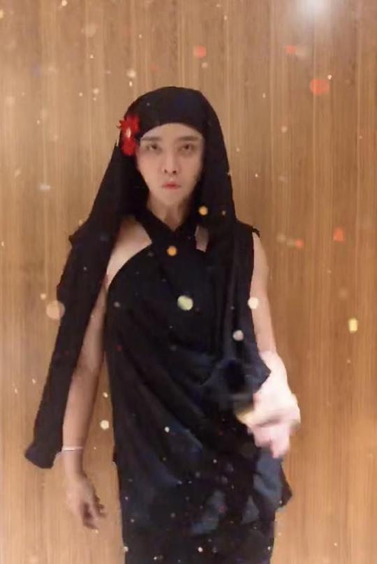 罗志祥走秀又上抖音热搜，三儿也合体表演，网友朱碧石又回来了