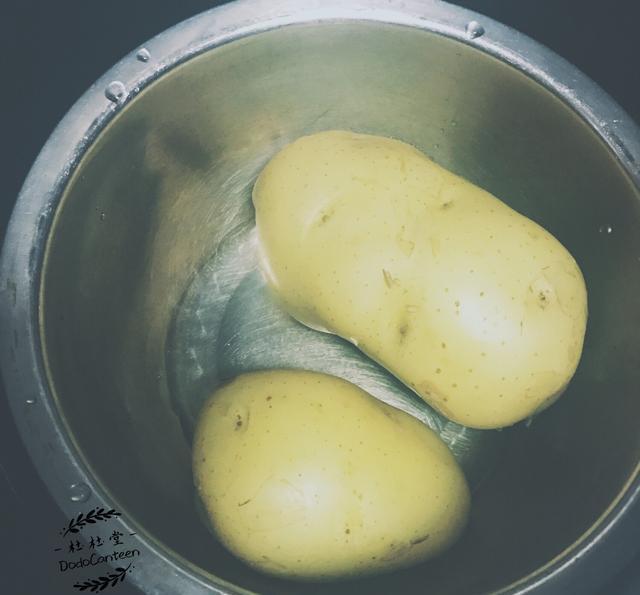 婴儿辅食初期怎么吃