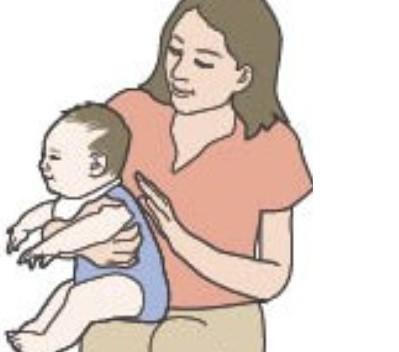 如何给宝宝拍嗝视频
