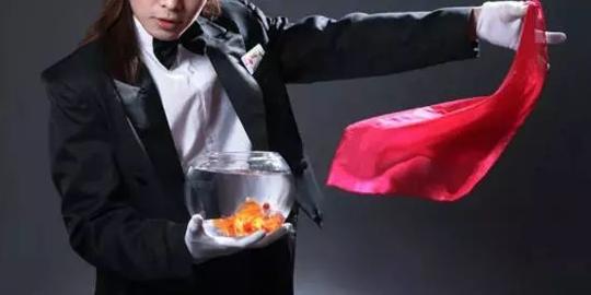 骗术奇谈:几个骗子,往办公室一坐,就有人乖乖送上10个亿!-4.jpg