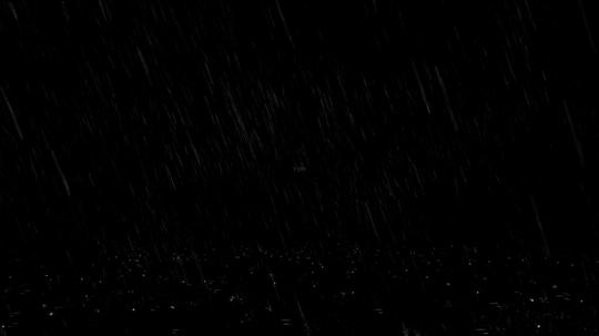 下雨雨水雨滴下雨镜头_3840x2160_高清视频素材下载