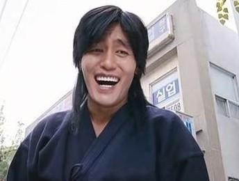 金馆长哈哈哈哈哈哈真好笑尴尬笑的表情包