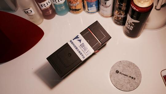 及时控温黑科技水杯:酷控·空调杯&lt;/strong&gt;