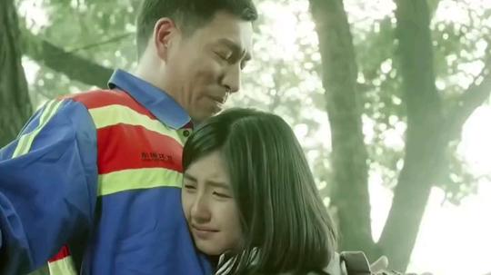 父亲这部短片再次感叹子枫的演技，和中国医生那一段一样，看完后，眼泪情不自禁流下来